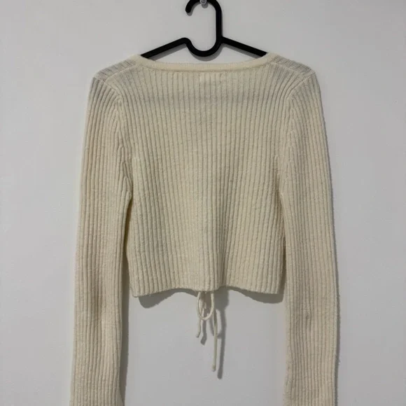 Kimchi Blue Ivory Ribbed Sweater - Picture 2 of 4